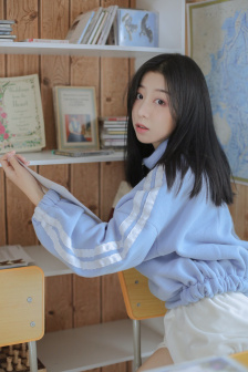 男生把坤坤放女生定眼里云开